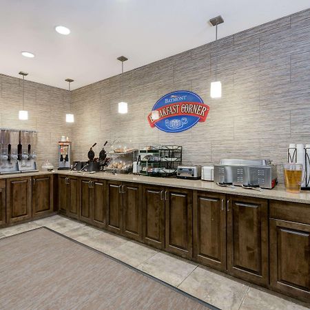 Baymont By Wyndham Minot Hotel Ngoại thất bức ảnh